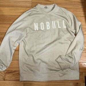 NOBULL sweater size M in great condition!